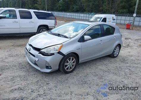 2013 Toyota Prius C Four из США, поврежденный, VIN JTDKDTB31D1053067